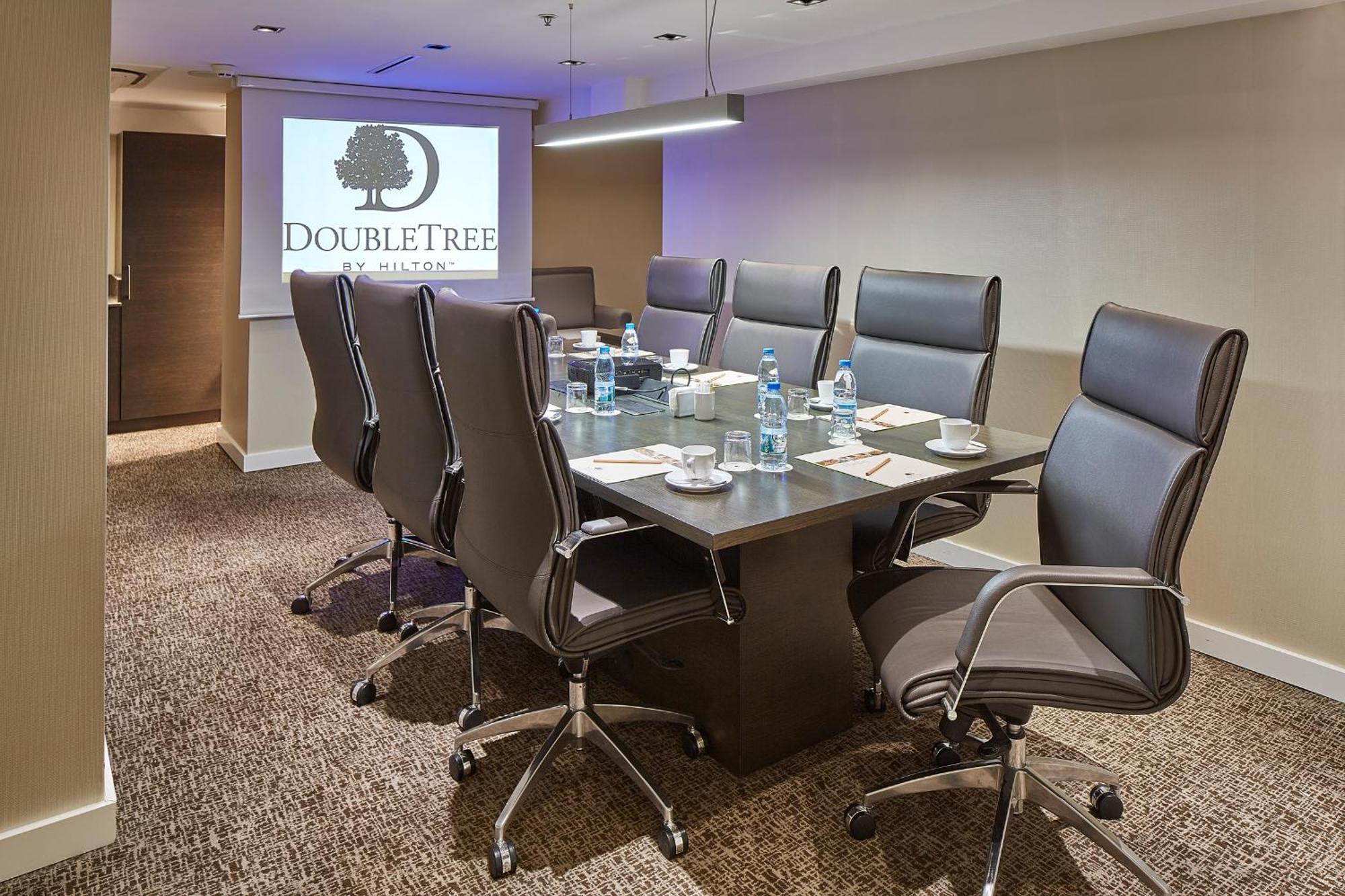 Hotel Doubletree By Hilton Izmir - Alsancak Extérieur photo